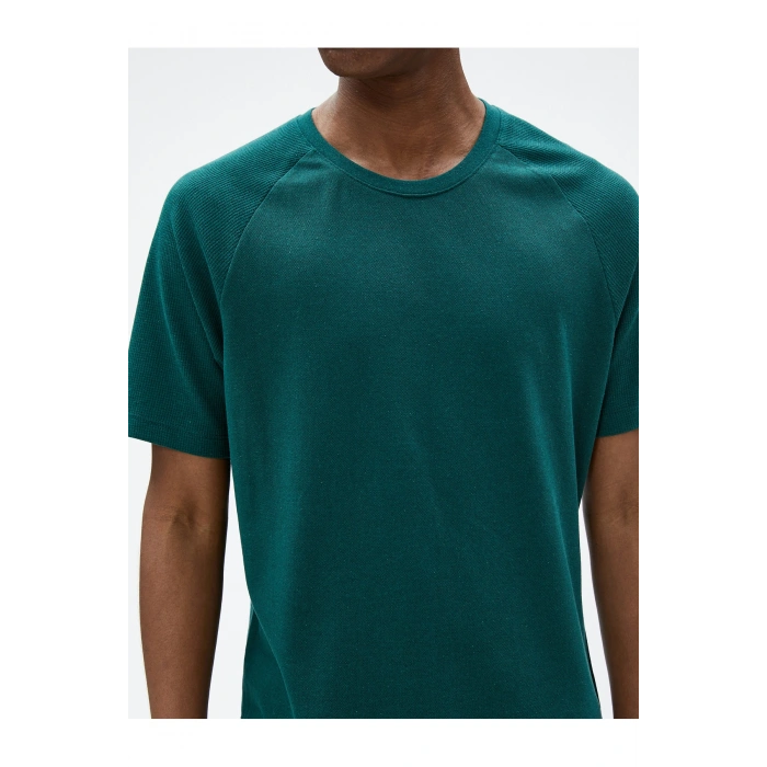 Basic Tişört Bisiklet Yaka Dokulu Reglan Kol Dar Kesim