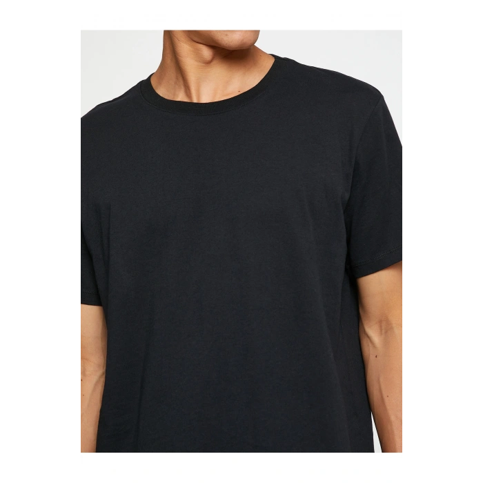 Basic Tişört Slim Fit Bisiklet Yaka Kısa Kollu Pamuklu