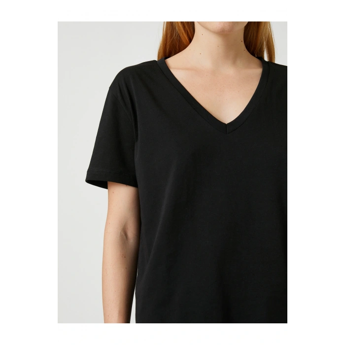 Basic Tişört V Yaka Kısa Kollu