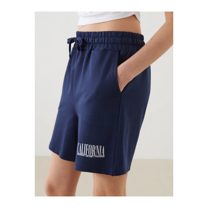 Beli Lastikli California Baskılı Kadın Şort