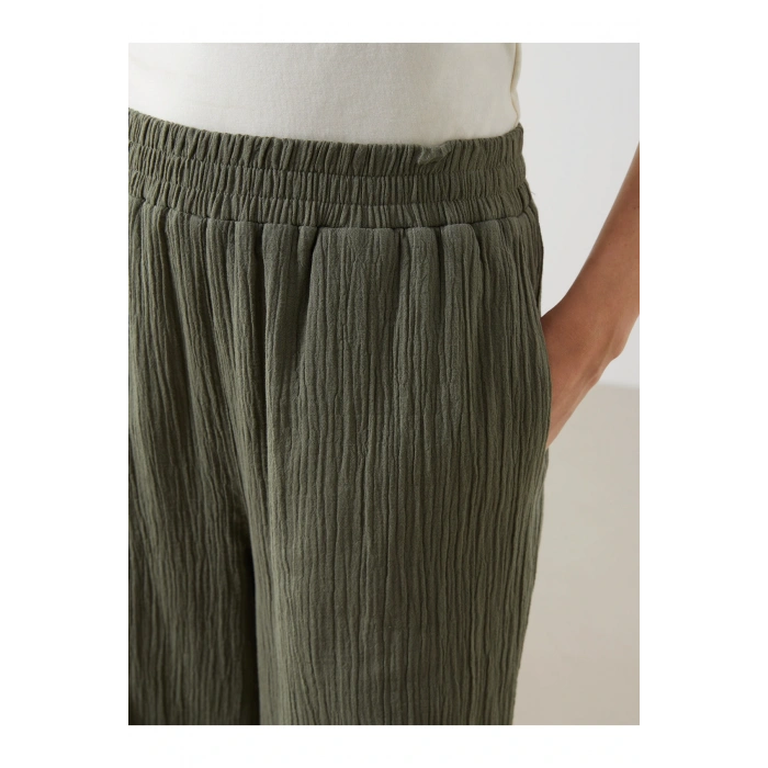 Beli Lastikli Dokulu Kadın Pantolon