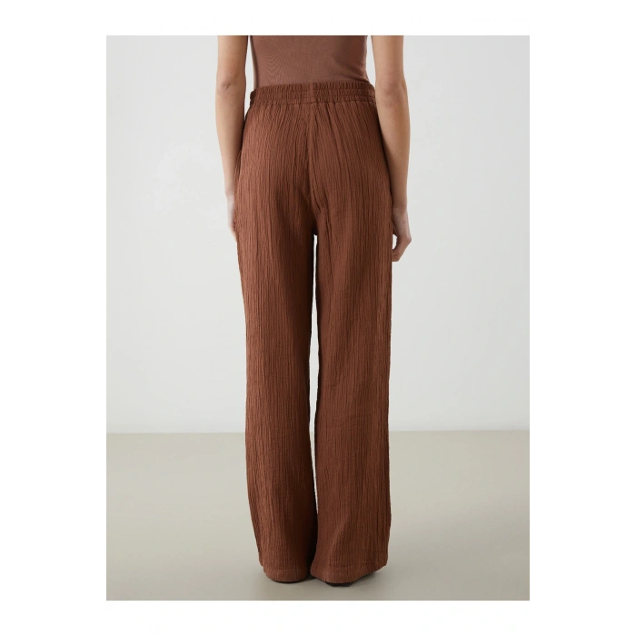 Beli Lastikli Dokulu Kadın Pantolon