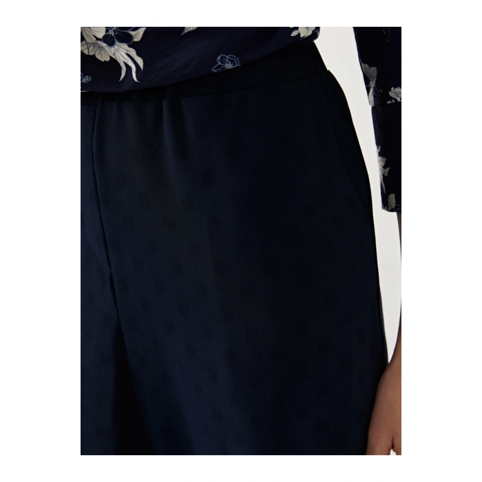 Beli Lastikli Puantiyeli Kadın Pantolon