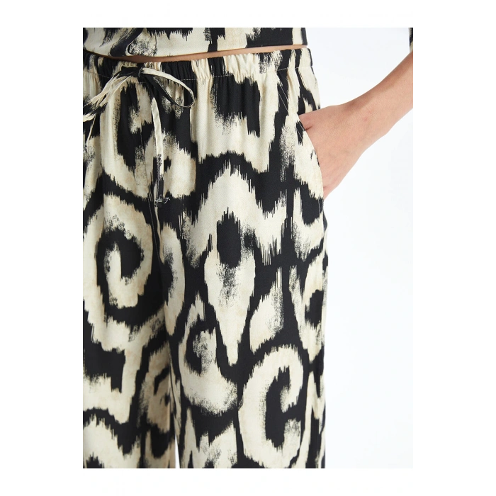 Beli Lastikli Rahat Kalıp Desenli Kadın Pantolon