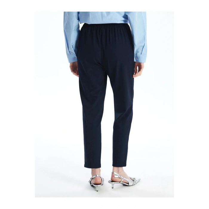 Beli Lastikli Standart Fit Kadın Pantolon