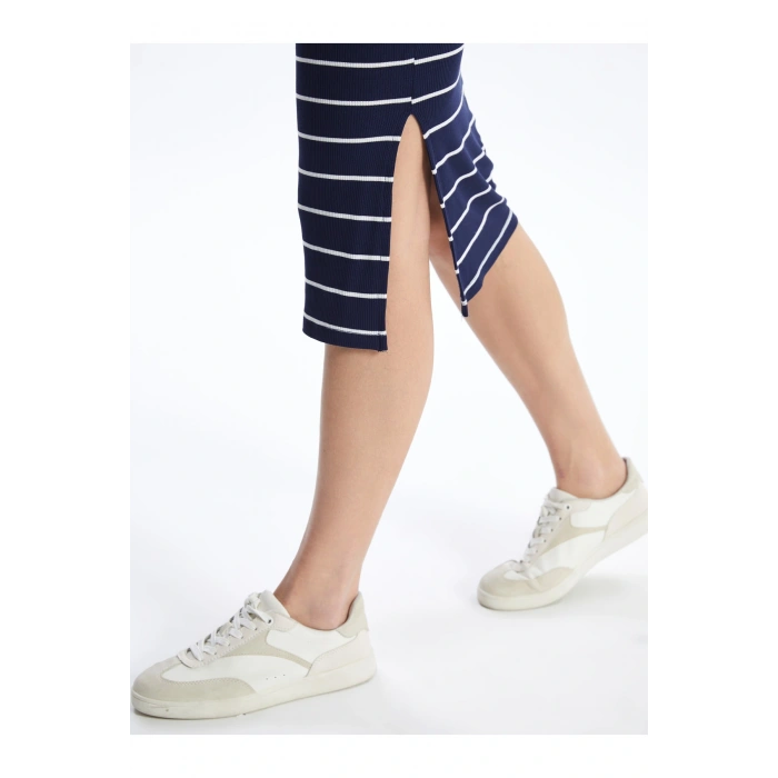 Bisiklet Yaka Çizgili Kısa Kollu Hamile Elbise