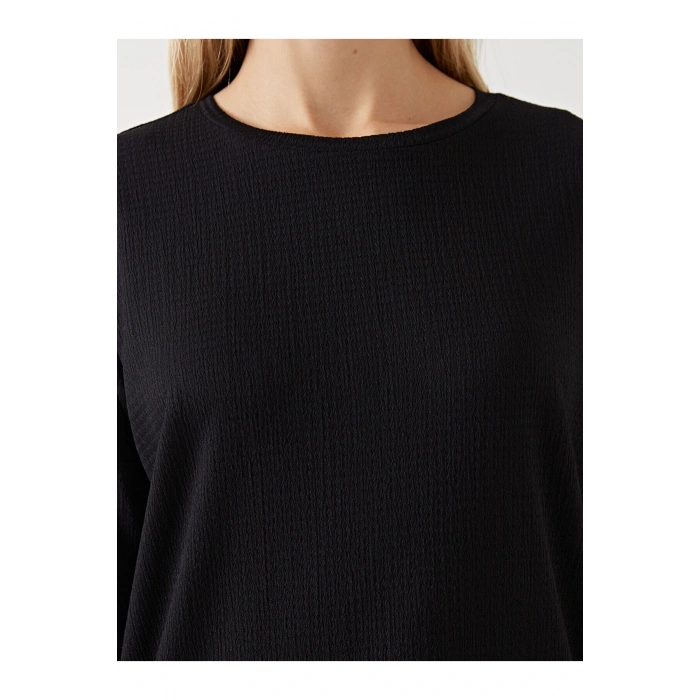 Bisiklet Yaka Dokulu Kadın Tunik