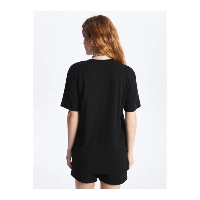 Bisiklet Yaka Düz Kısa Kollu Kadın Tişört