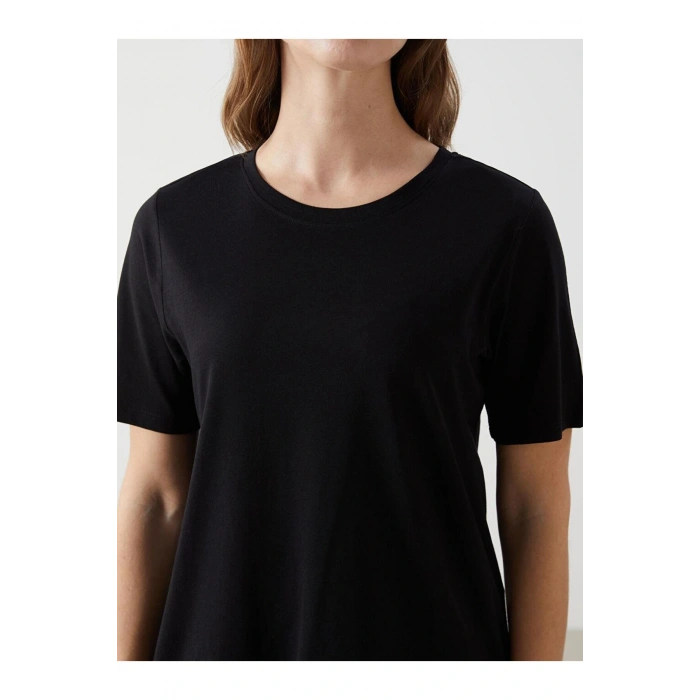 Bisiklet Yaka Kadın Tişört (S5)