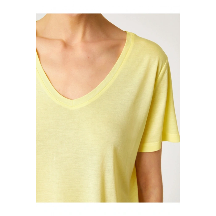 Bisiklet Yaka Kısa Kollu Basic Tişört