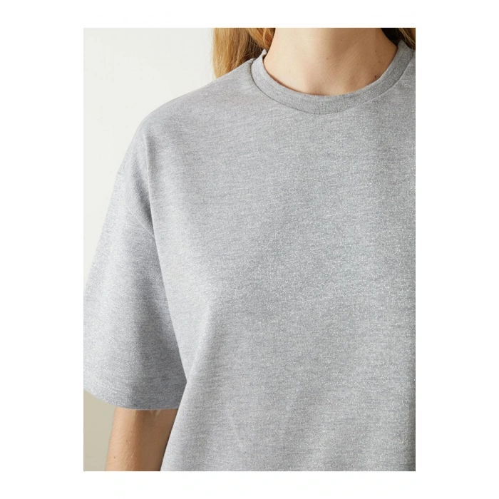 Bisiklet Yaka Oversize Kadın Tişört (S5)