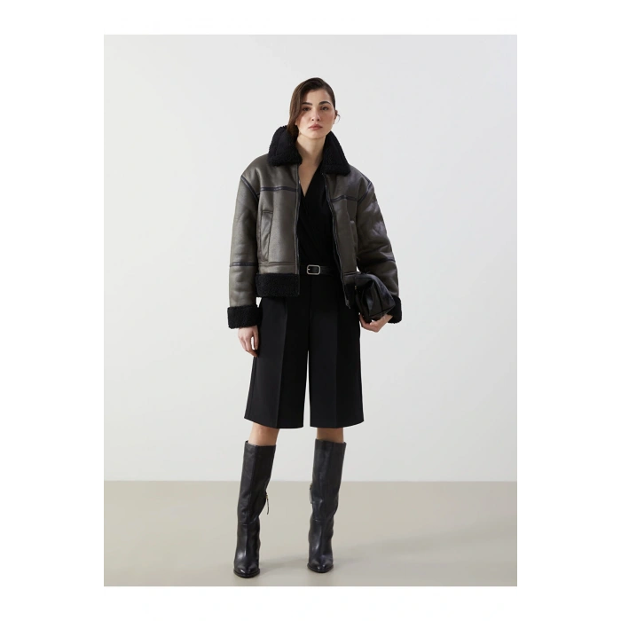 Kadın Loose Fit Düz Şort