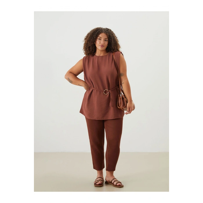 Kahverengi Bisiklet Yaka Kuşaklı Bluz