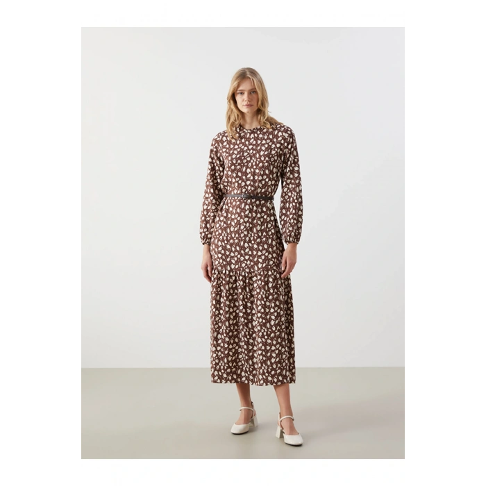 Kahverengi Dik Yaka Desenli Kadın Elbise