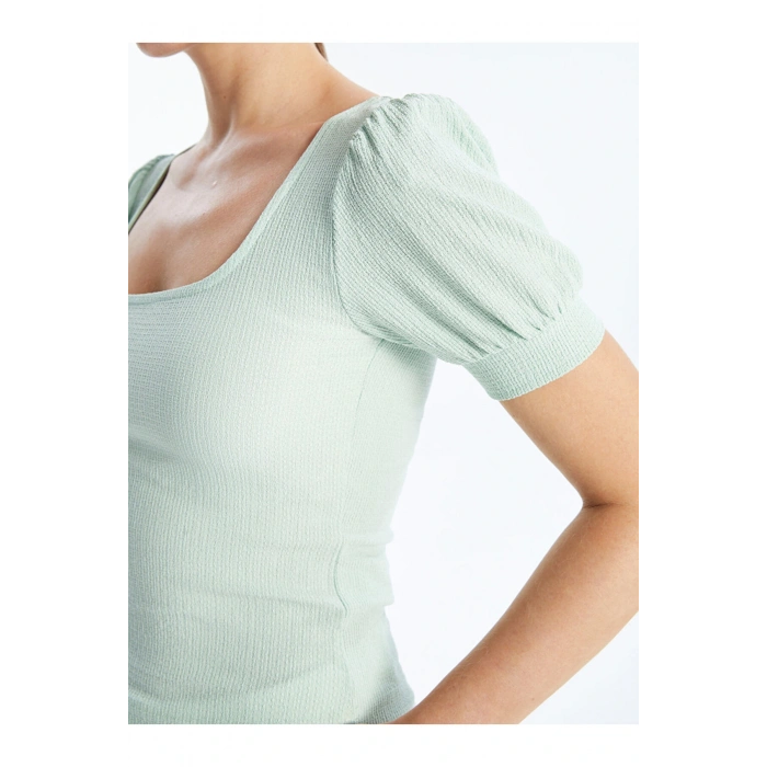 Kare Yaka Düz Kısa Kollu Kadın Bluz