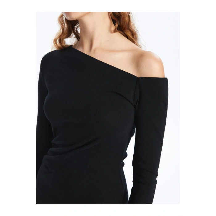 Kayık Yaka Kadın Elbise