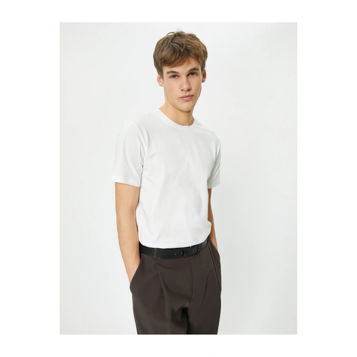 Kısa Kollu Tişört Uzun Kalça Boy Esnek Kumaş Slim Fit Pamuklu