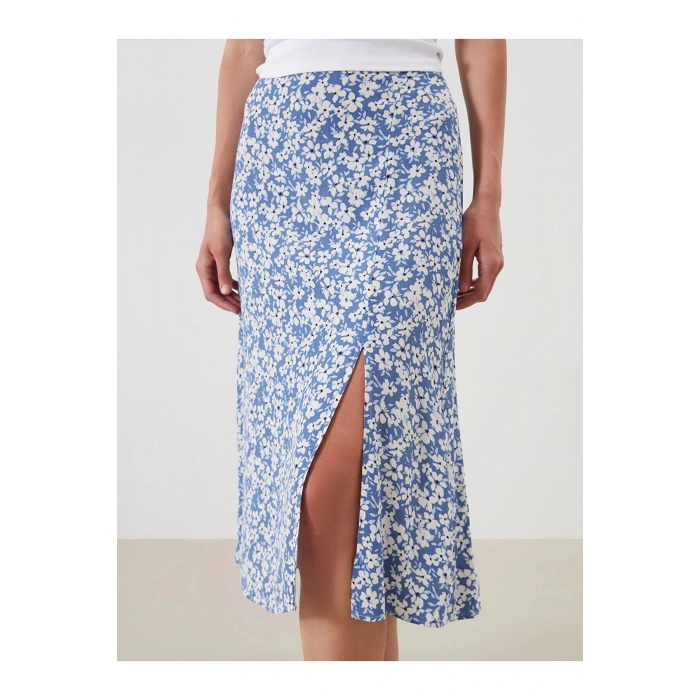 LCW Beli Lastikli Çiçekli Yırtmaçlı Etek