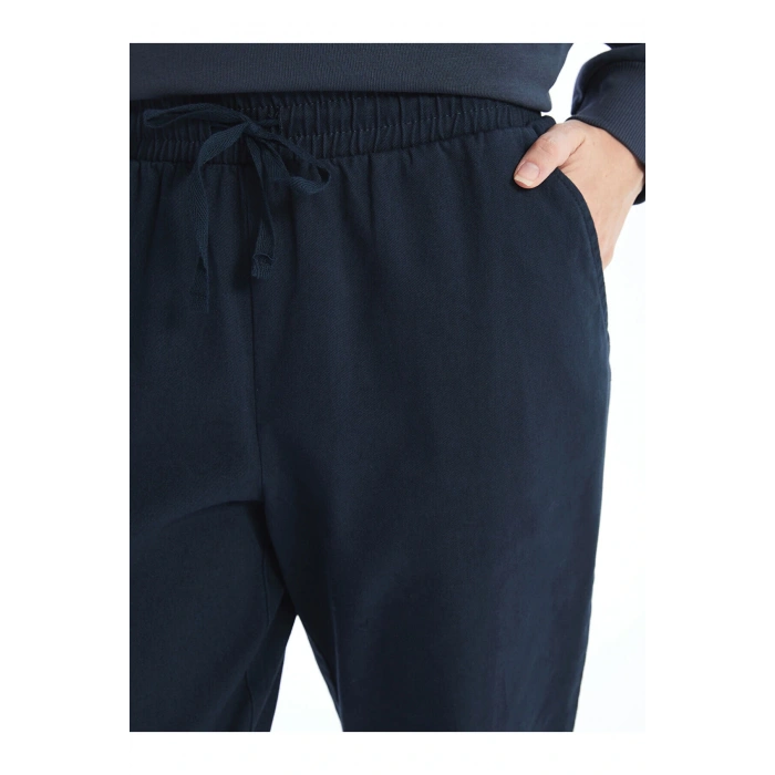 Lcw Beli Lastikli Düz Gabardin Kadın Pantolon