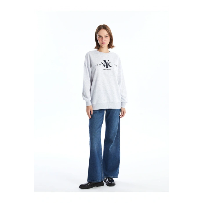 LCW Bisiklet Yaka Baskılı Oversize Kadın Sweatshirt