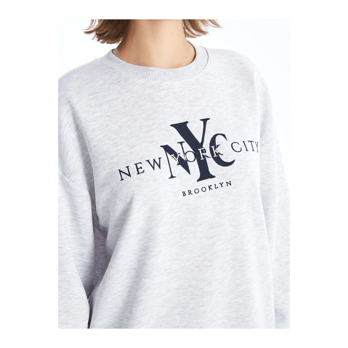 LCW Bisiklet Yaka Baskılı Oversize Kadın Sweatshirt