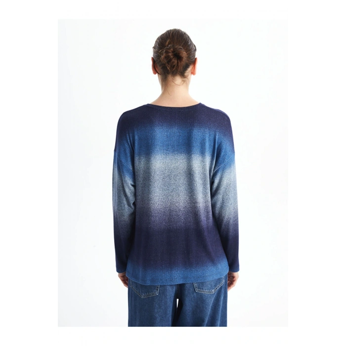 LCW Bisiklet Yaka Batik Kadın Tişört