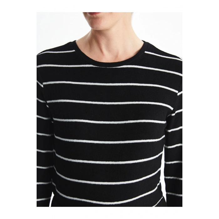 LCW Bisiklet Yaka Çizgili Kadın Tişört