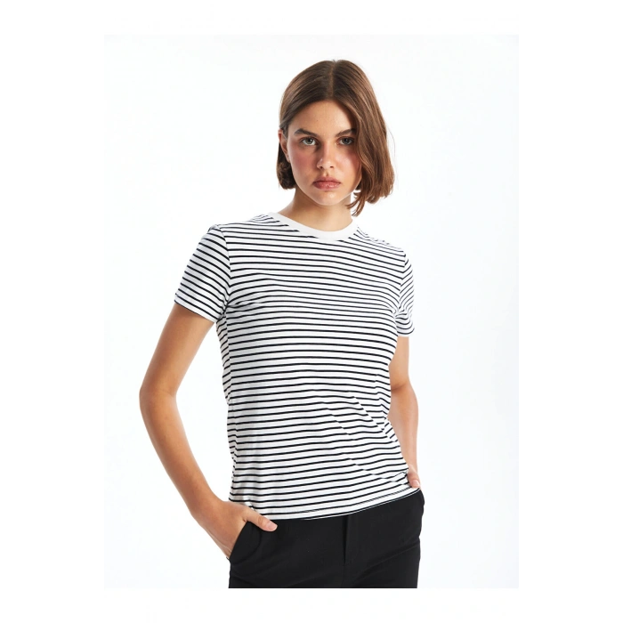 LCW Bisiklet Yaka Çizgili Kısa Kollu Kadın Tişört