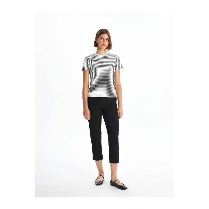 LCW Bisiklet Yaka Çizgili Kısa Kollu Kadın Tişört