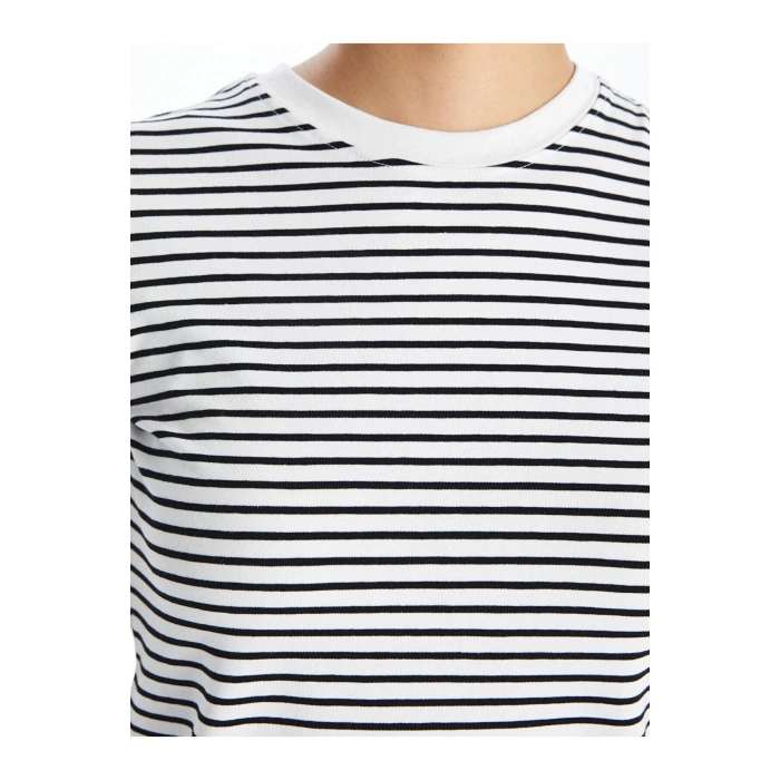 LCW Bisiklet Yaka Çizgili Kısa Kollu Kadın Tişört