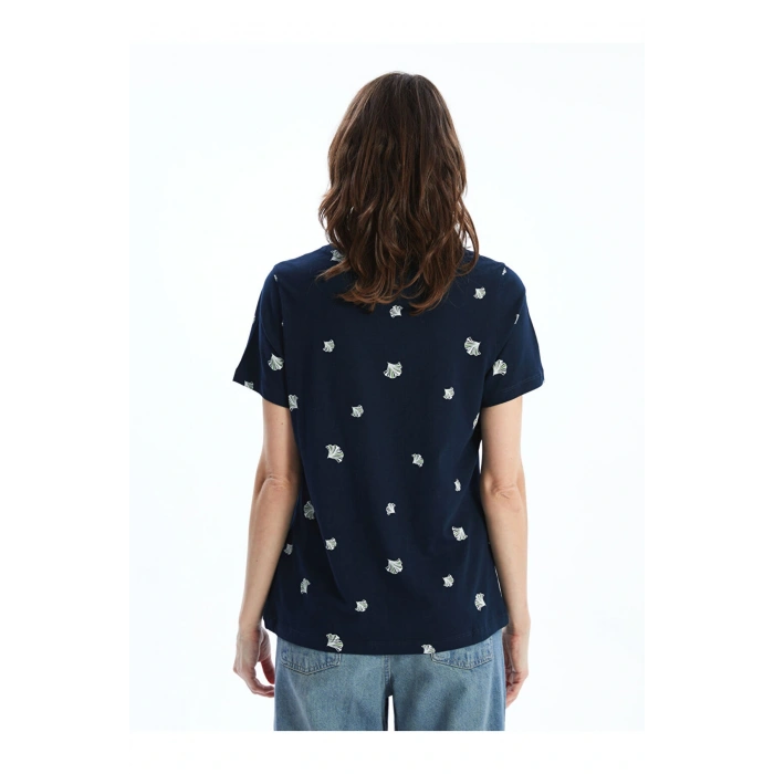 LCW Bisiklet Yaka Desenli Kadın Tişört