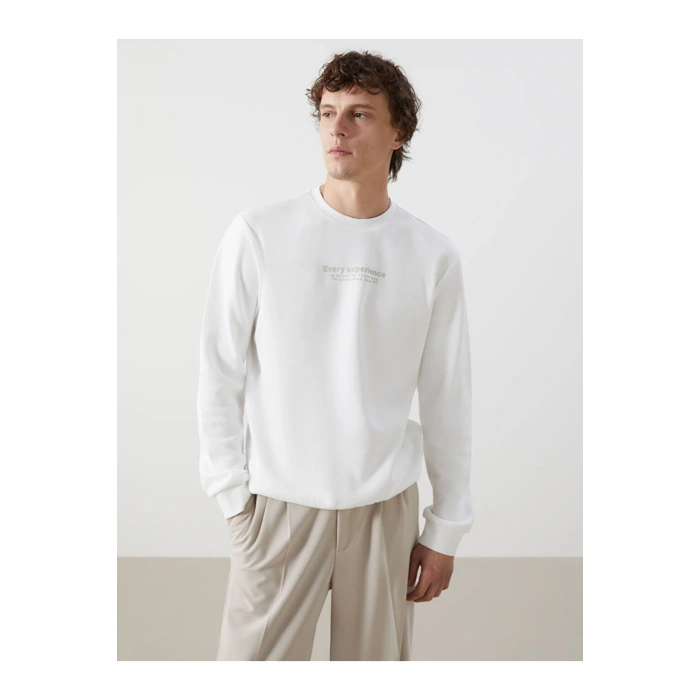 LCW Bisiklet Yaka Uzun Kollu Baskılı Erkek Kalın Sweatshirt