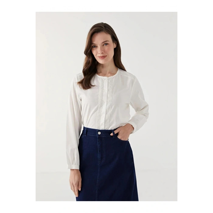 LCW Grace Ekru Bisiklet Yaka Dantel Detaylı Kadın Bluz