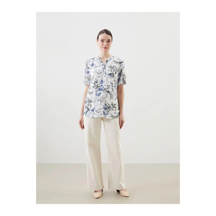 LCW Grace Kaçık Yaka Çiçekli Düğmeli Kadın Bluz