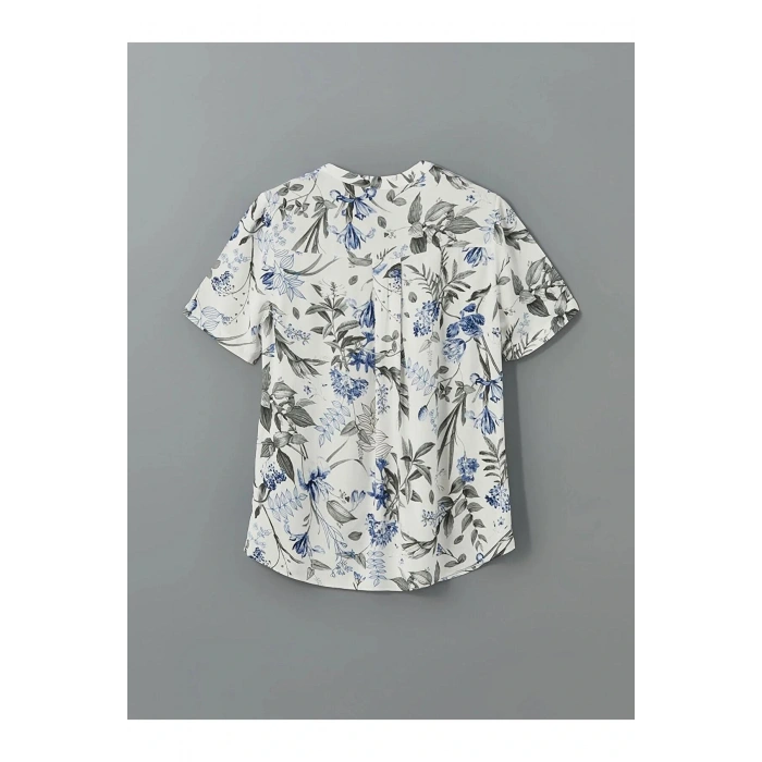LCW Grace Kaçık Yaka Çiçekli Düğmeli Kadın Bluz