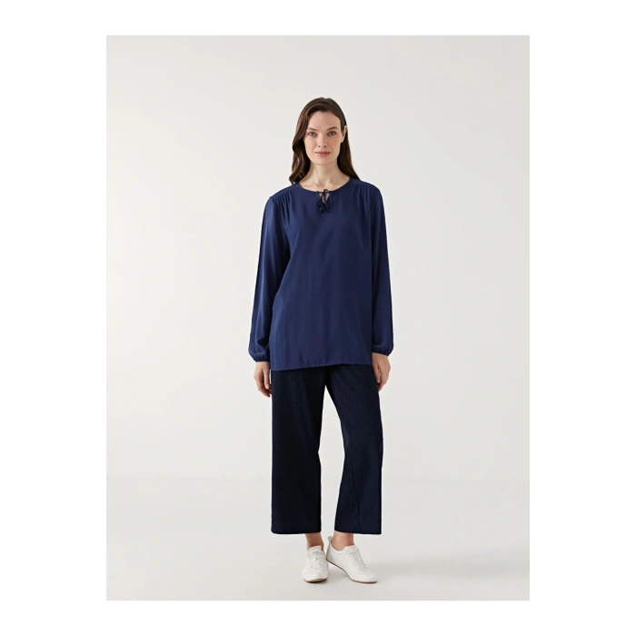 LCW Grace Lacivert Bağlamalı Yaka Kadın Bluz