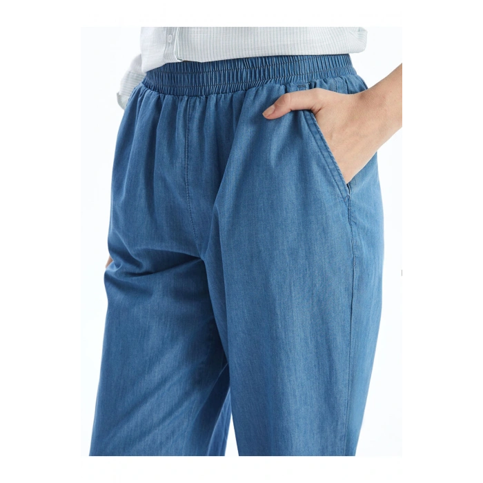 LCW Grace Mavi Beli Lastikli Kadın Jean Kapri