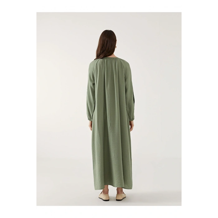 LCW Grace Yeşil Bisiklet Yaka Çiçek Nakışlı Kadın Elbise