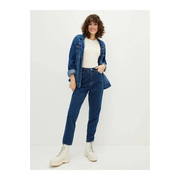 LCW Jeans İndigo Yüksel Bel Mom Fit Cep Detaylı Kadın Rodeo Jean Pantolon