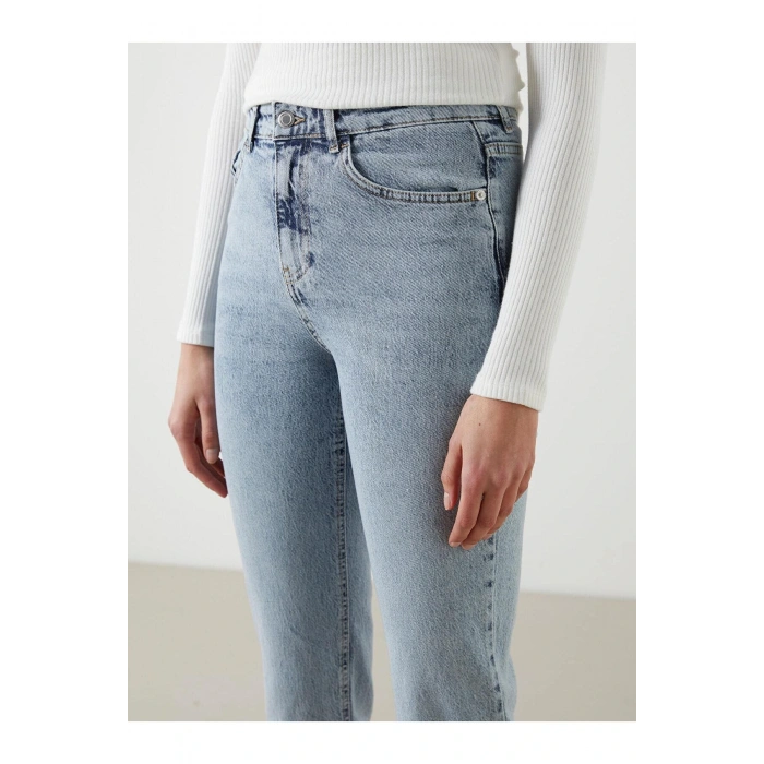 LCW Jeans  Mom Fit Kadın Jean Pantolon