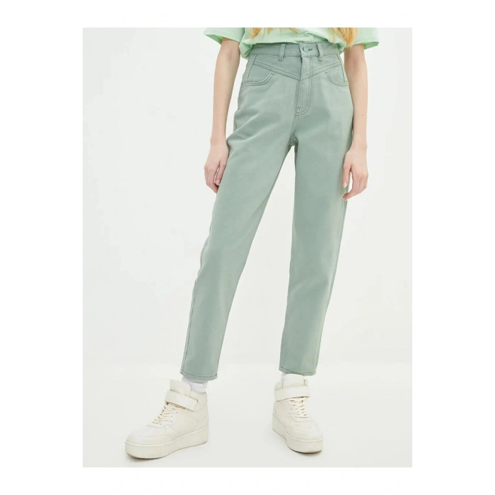LCW Jeans Yeşil Yüksek Bel Mom Fit Düz Cep Detaylı Kadın Jean Pantolon