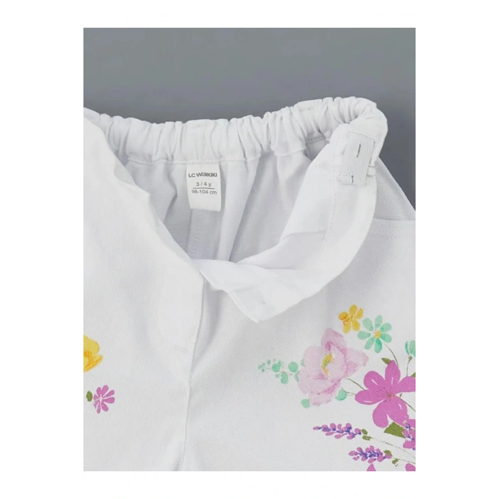 LCW Kids Beyaz Beli Lastikli Çiçekli Kız Çocuk Şort