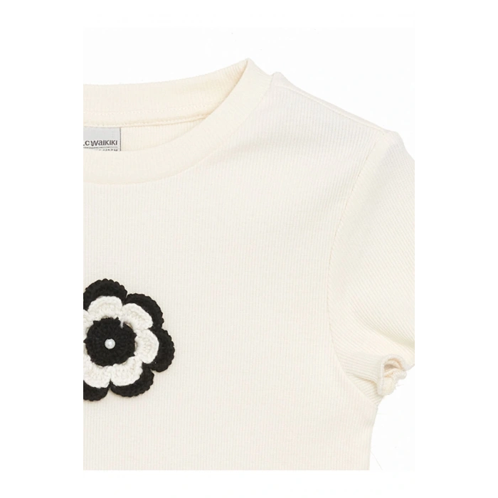 Lcw Kids Ekru Bisiklet Yaka Çiçekli Kız Çocuk Crop Tişört