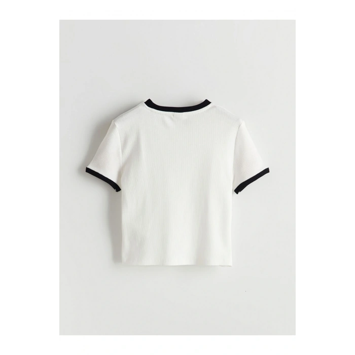 LCW Kids Ekru Bisiklet Yaka Fiyonk Baskılı Taşlı Kız Çocuk Tişört T T