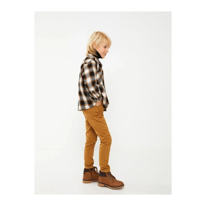 LCW Kids Kahverengi Super Skinny Fit Basic Gabardin Erkek Çocuk Pantolon