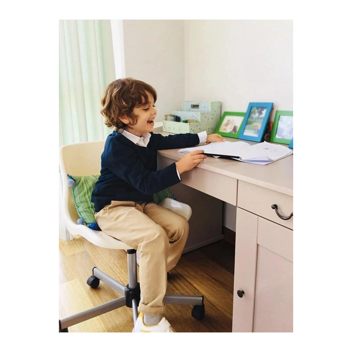 LCW Kids Lacivert Erkek Çocuk İnce Triko Kazak