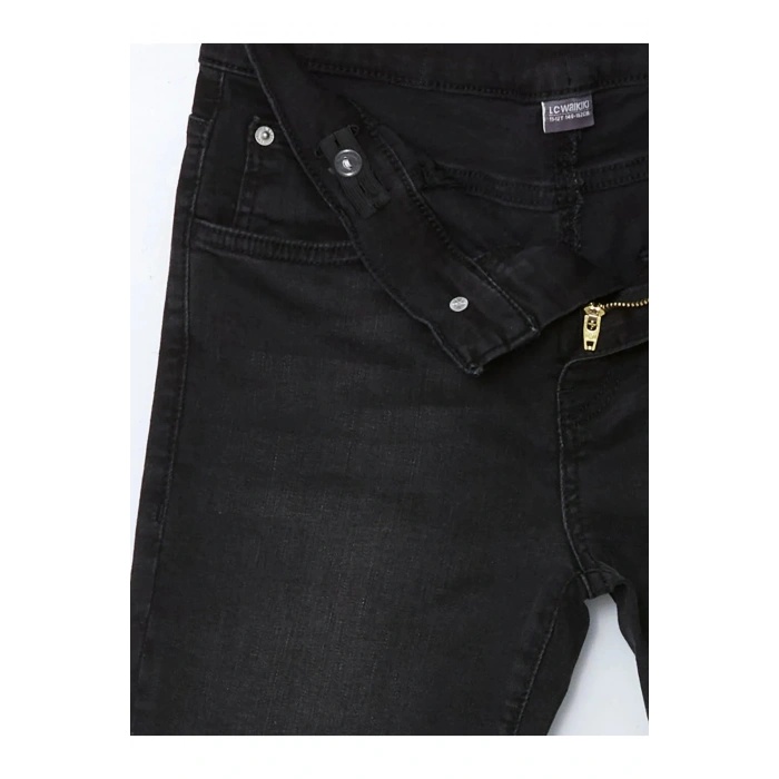 LCW Kids Siyah Beli Ayarlanabilir Lastikli Erkek Çocuk Jean Pantolon
