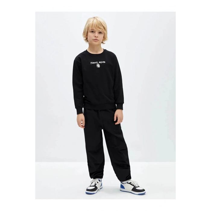 LCW Kids Siyah Bisiklet Yaka Baskılı Uzun Kollu Erkek Çocuk Sweatshirt