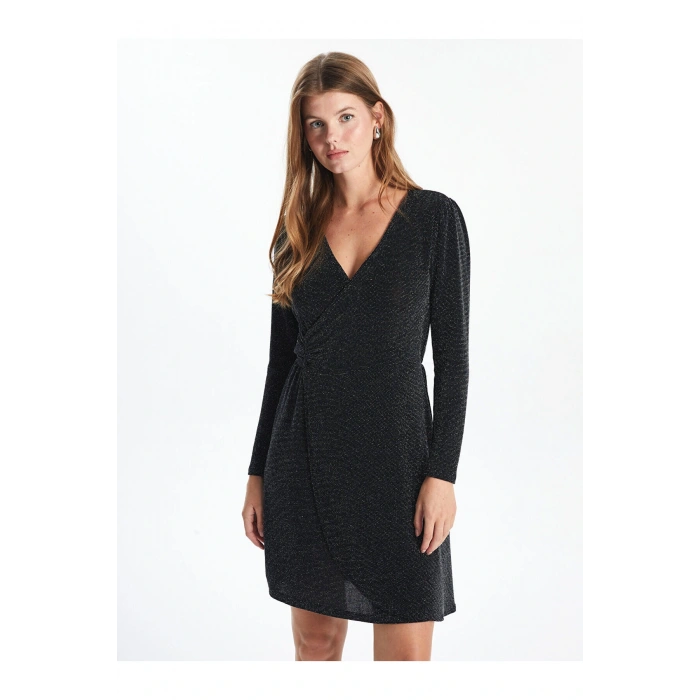 LCW Kruvaze Yaka Parlak Görünümlü Kadın Elbise