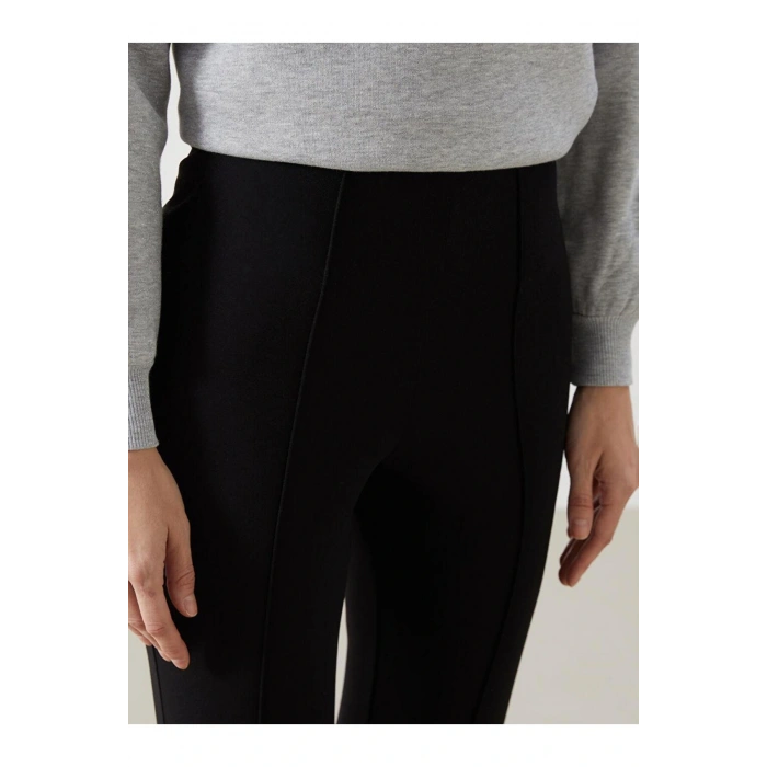 LCW Modest Dar Fit Geniş Paça Kadın Pantolon